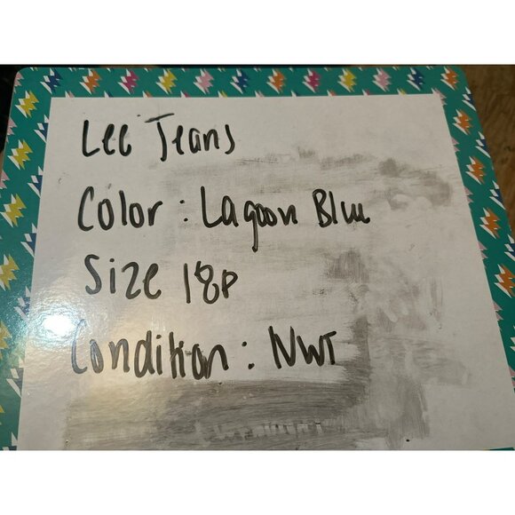 NWT LEE Women’s Shape Illusions Bootcut Jeans – Lagoon Blue, Size 18P Whiskered - Picture 5 of 5